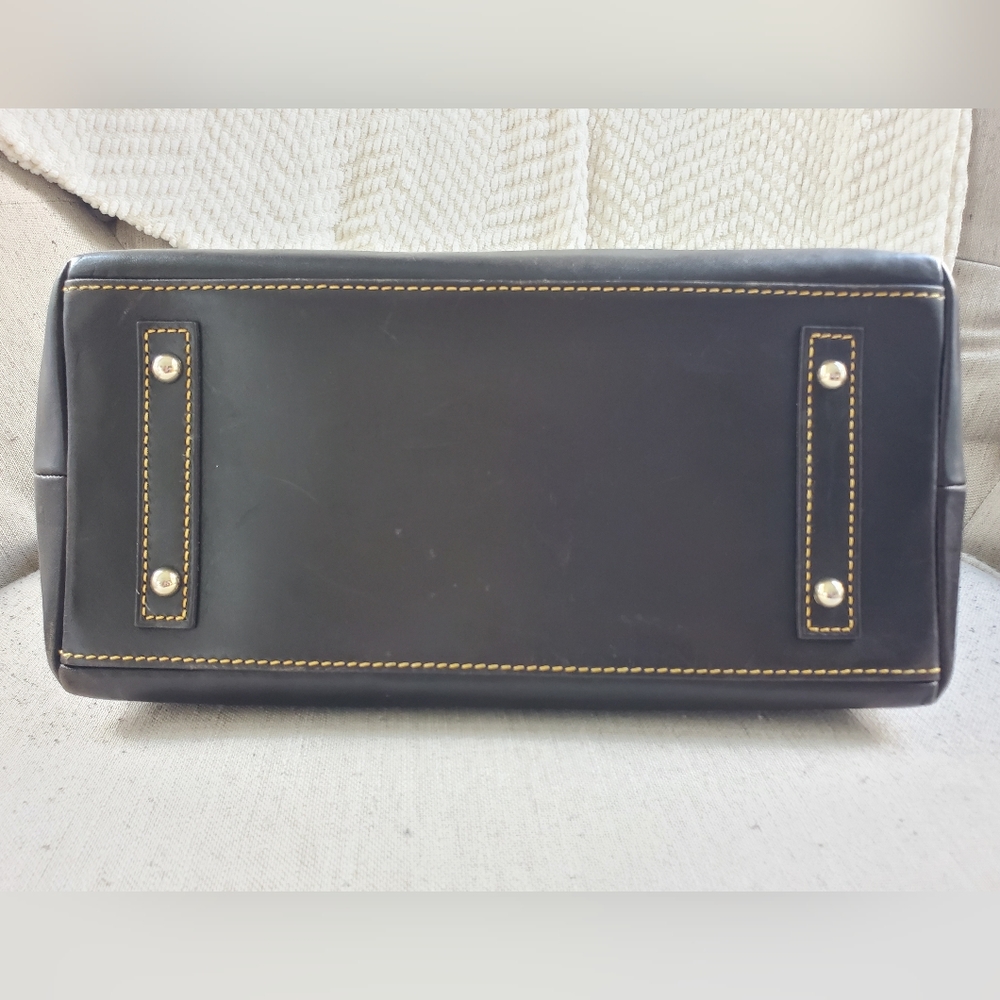 Dooney & Bourke croc embossed Dillen satchel - Picture 3 of 11